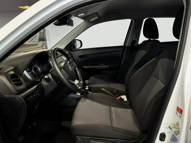 Suzuki Vitara Comfort 1.4 hybrid 129KM 2024 r., salon PL, I właściciel, f-a VAT