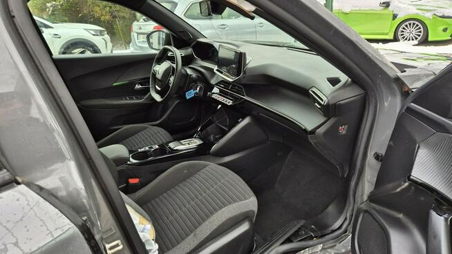 Peugeot 2008 Lifting 136KM Bateria 50kWh Tablet Tempomat