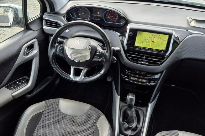 Peugeot 2008 1.2 110KM Lifting Klimatronic Tempomat Nawigacja