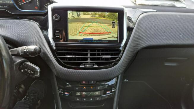Peugeot 2008 1.2 110KM Lifting Klimatronic Tempomat Nawigacja