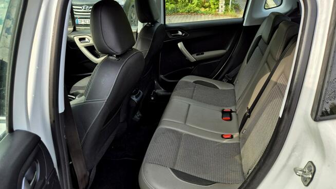 Peugeot 2008 1.2 110KM Lifting Klimatronic Tempomat Nawigacja