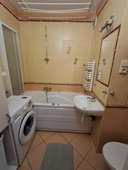 Mieszkanie o pow. 47,17m2, balkon, I piętro, winda, Os.Asnyka