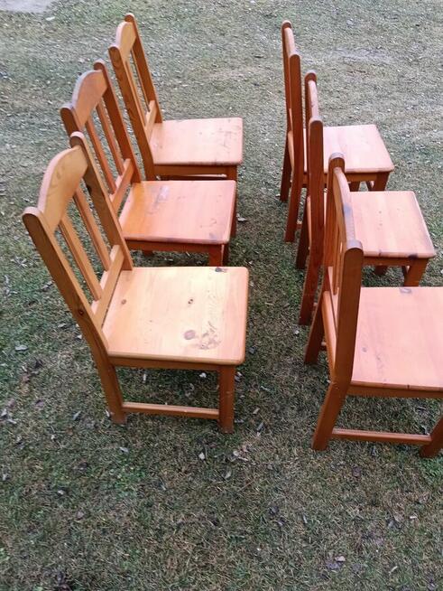 Stół drewniany rozkładany plus krzesła