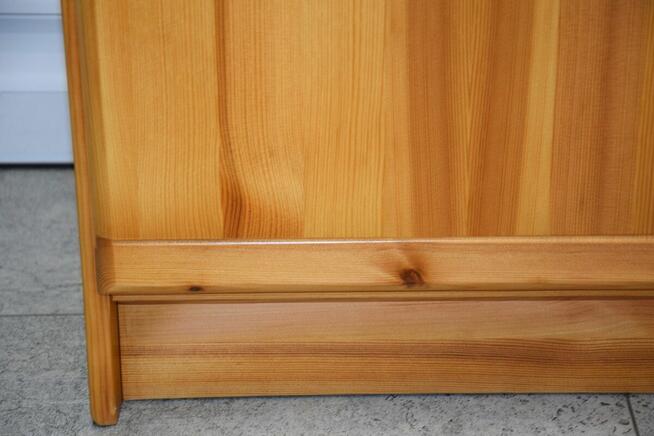 komoda z drewna sosnowego - jak nowa