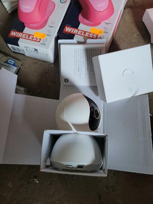 Syndyk sprzeda pakiet akcesoriów komputerowych