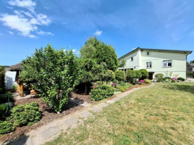 Sprzedam dom z 3 dzialkami