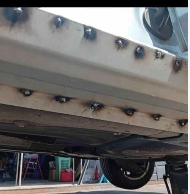 Wymiana progów, piaskowanie, konserwacja i inne usługi