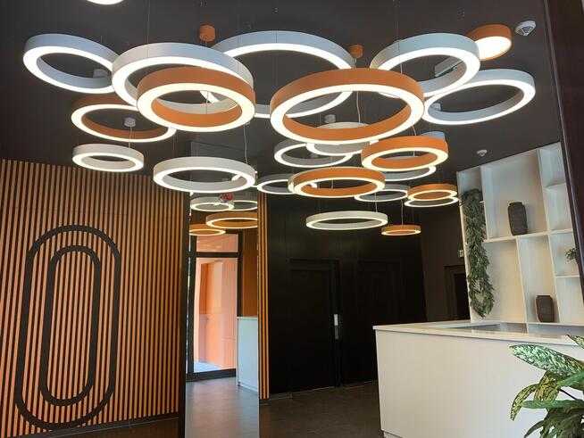 Dwa osobne pokoje, balkon, szybki dojazd do centrum Warszawy