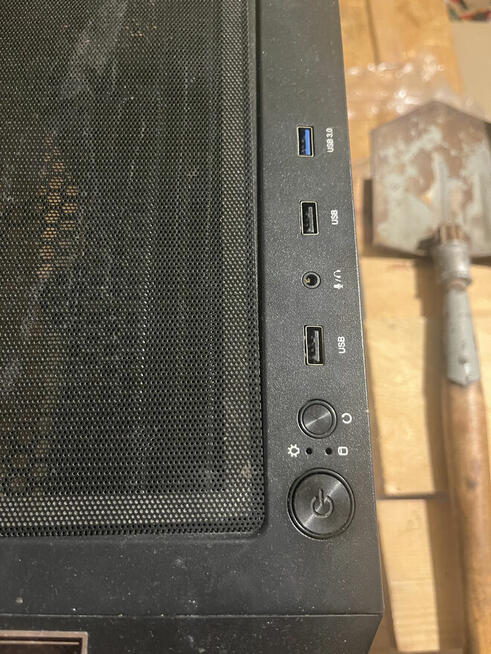 Komputer Ryzen 5600/RX6600/16GBDDR4/PG B550MPRO4