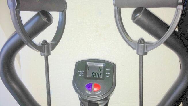 Stepper Hop-Sport skrętny z linkami.