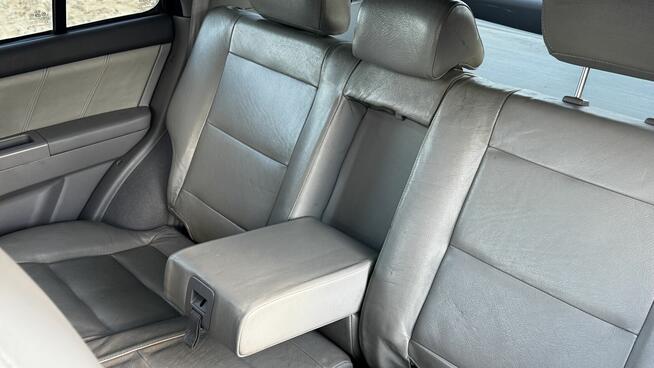 PILNIE sprzedam w pełni sprawną terenówkę KIA SORENTO lpg