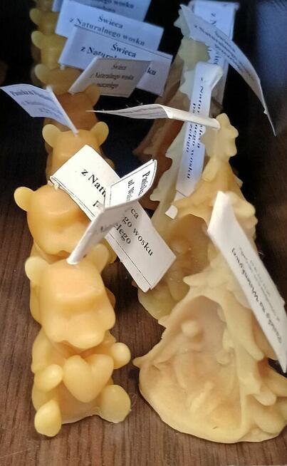 Świece z wosku pszczelego