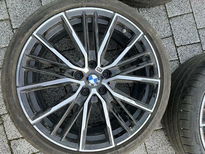 4 szt. opon BRIDGESTONE 235/35 na alufelgach z BMW R19
