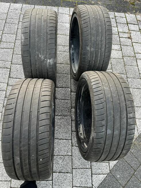 4 szt. opon BRIDGESTONE 235/35 na alufelgach z BMW R19