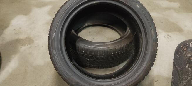 Opony zimowe Hankook 225/45/17