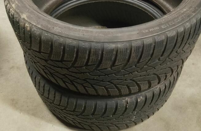 Opony zimowe Nokian 235/35R19