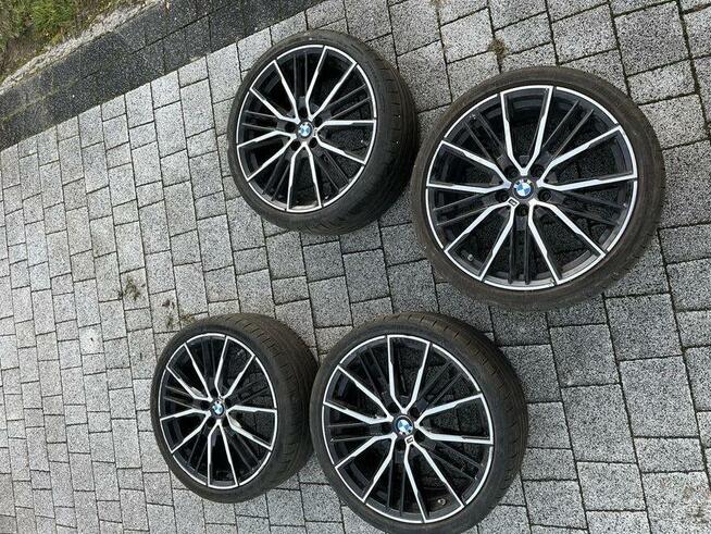 4 szt. opon BRIDGESTONE 235/35 na alufelgach z BMW R19