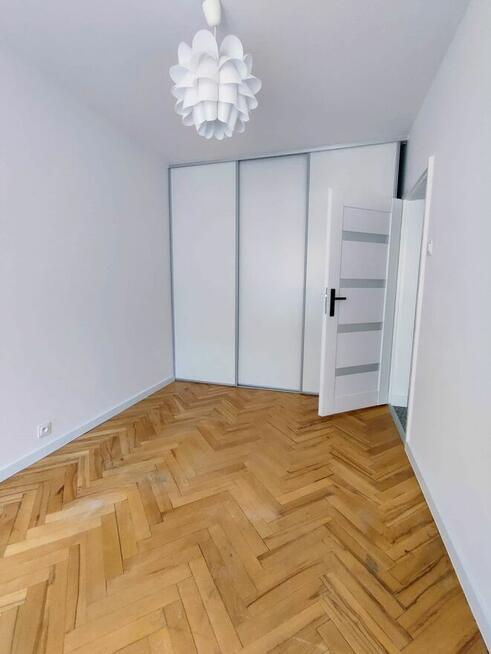 61m ul.MALCZEWSKIEGO mieszkanie 3-pokojowe