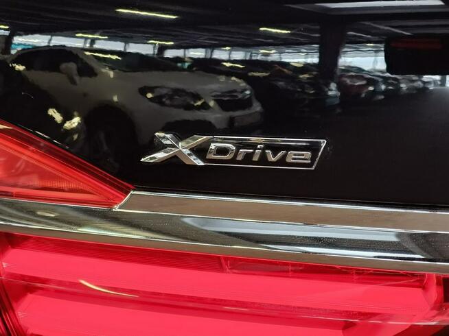 4395cm3 * 450KM * BMW 750i xDrive