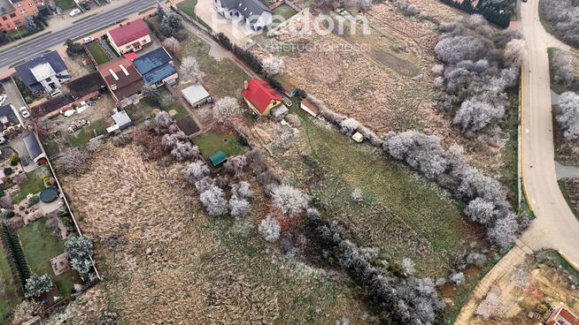 Duża działka przy Drodze do Klasztoru Gostyń