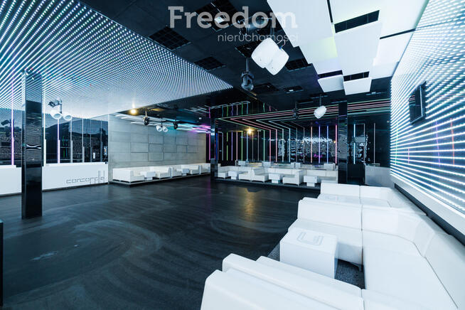 Klub muzyczny w pełni wyposażony z potencjałem