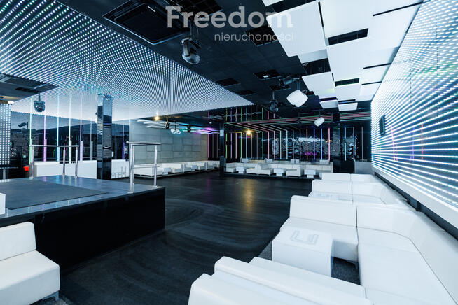 Klub muzyczny w pełni wyposażony z potencjałem