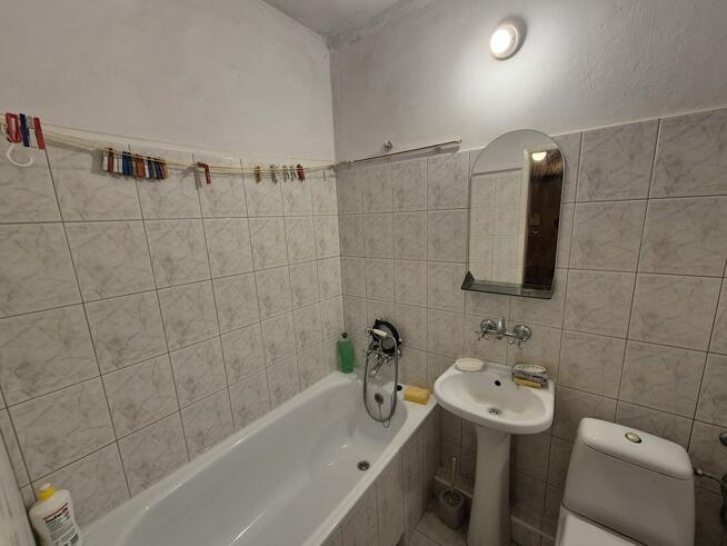 Rataje/ 3-pokoje,Niski blok, super lokalizacja !!