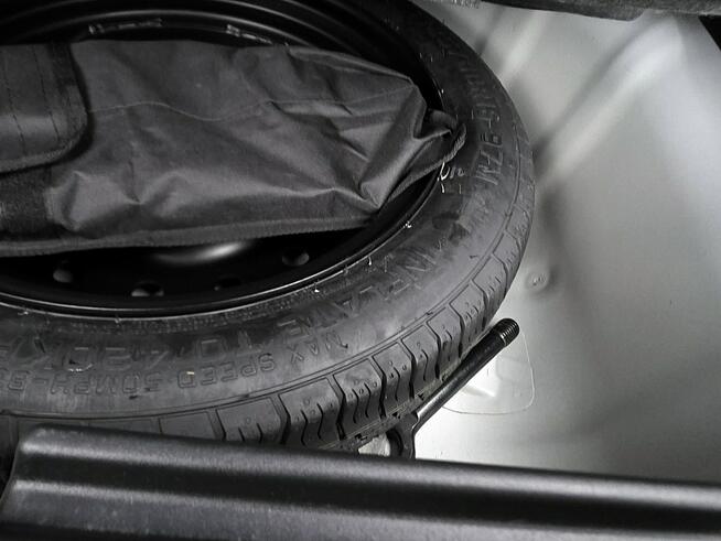 Hyundai i40 dodatkowy komplet opon, hak