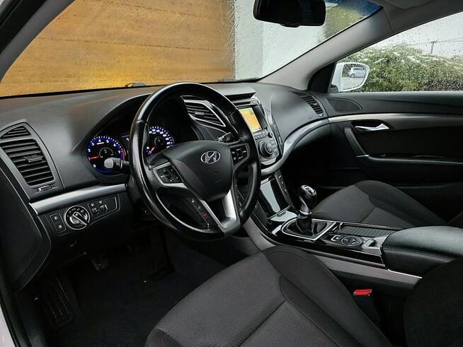 Hyundai i40 dodatkowy komplet opon, hak