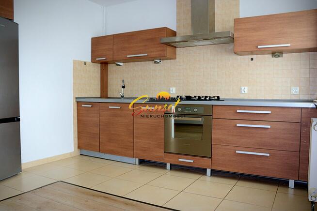 Wynajmę Mieszkanie pow 50 m², 2-pok, Garaż