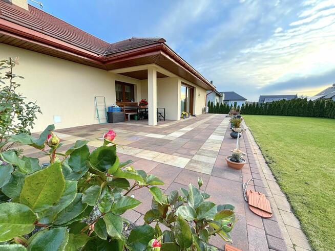 Dom Pruszowice gm. Długołęka, Wspólna