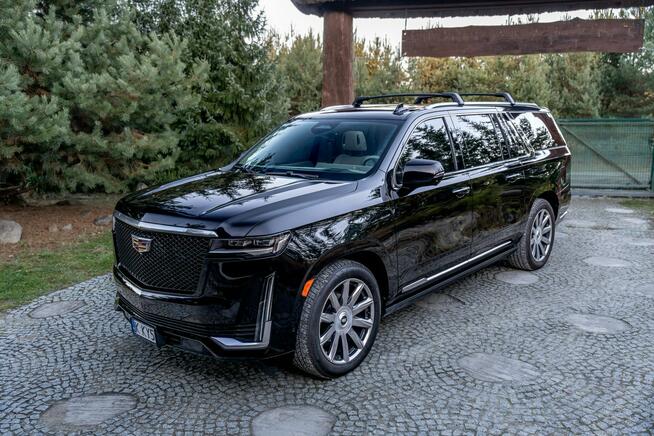 Cadillac Escalade ESV / 6.2 426KM / 7-osobowy / Bogata opcja / Jak NOWY / Bezwypadkowy