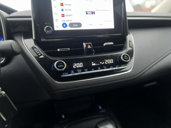 Toyota Corolla Salon Polska Poleasingowy I właściciel Serwis ASO VAT 23% Bezwypadkowy