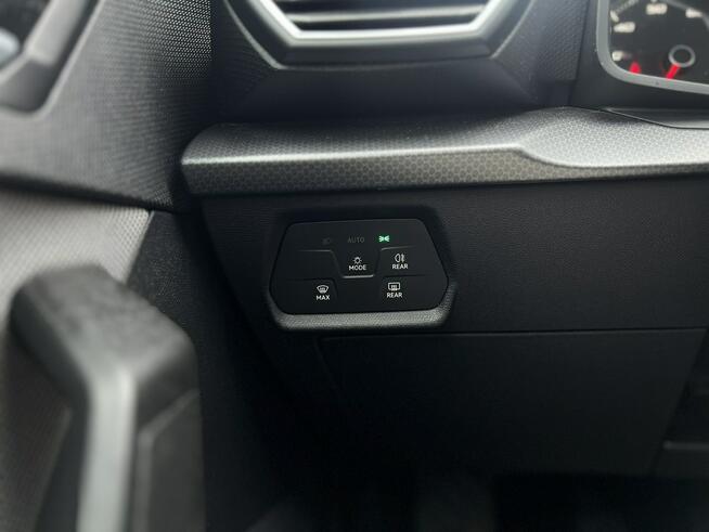 Seat Leon Salon Polska Poleasingowy I właściciel Serwis ASO VAT 23% Bezwypadkowy