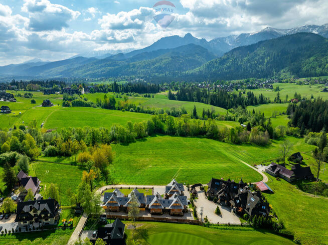 DREWNIANA WILLA POD TATRAMI W KOŚCIELISKU