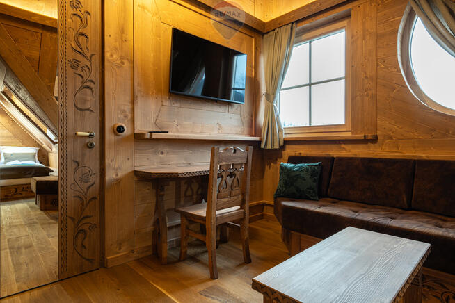 DREWNIANA WILLA POD TATRAMI W KOŚCIELISKU