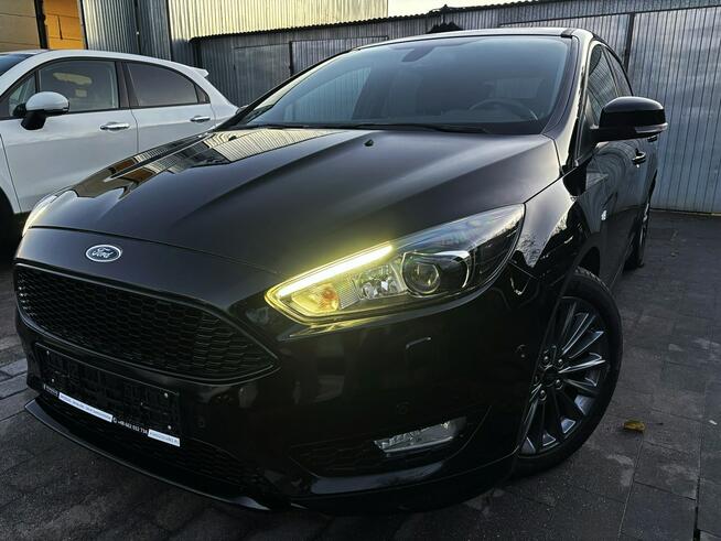 Focus ST LINE 1.5 benzyna 182km bixenon LED asist NAVI serwis 2018