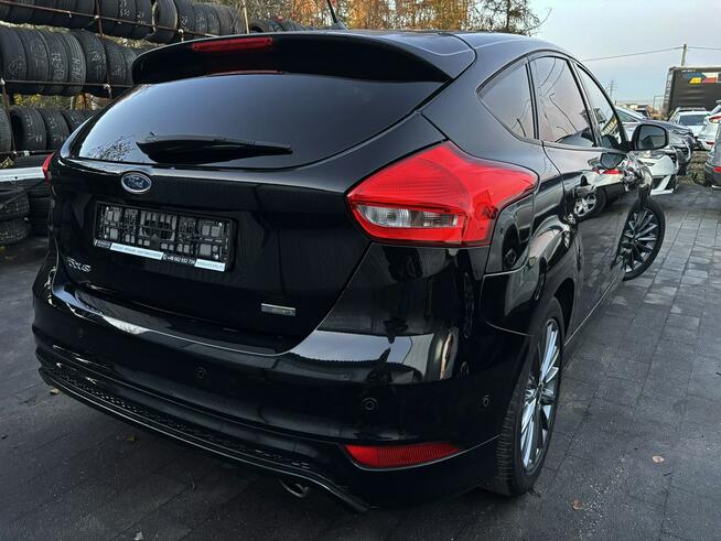 Focus ST LINE 1.5 benzyna 182km bixenon LED asist NAVI serwis 2018