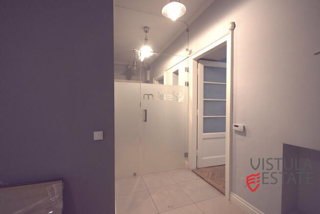 Parterowy lokal biurowy w kamienicy