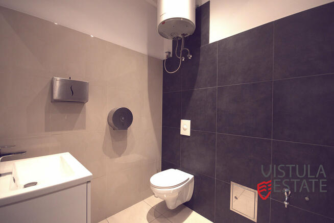 Parterowy lokal biurowy w kamienicy