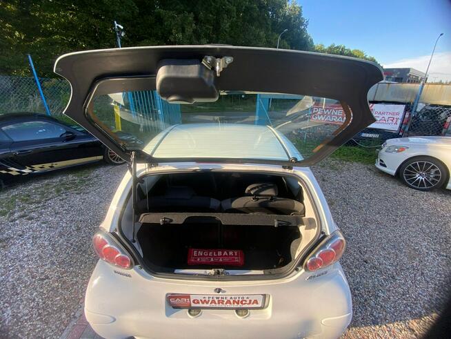 Toyota Aygo 1.0 I klima Navi duże radio dotyk gwarancja 6 miesięcy zadbany bez wkl