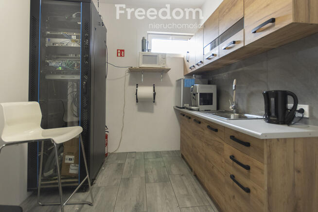 Budynek idealny pod Twoje plany - top lokalizacja!