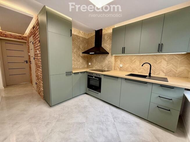 Nowoczesne mieszkanie z dwoma Balkonami