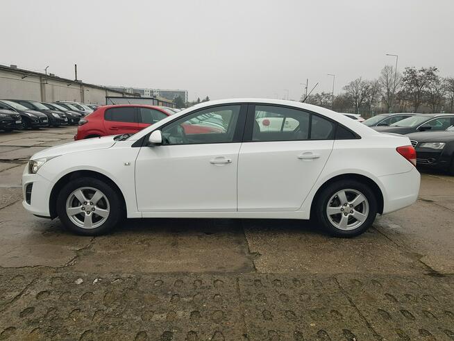 Chevrolet Cruze 1,8 Benzyna Klimatronik Nawigacja Zarejestrowany Gwarancja