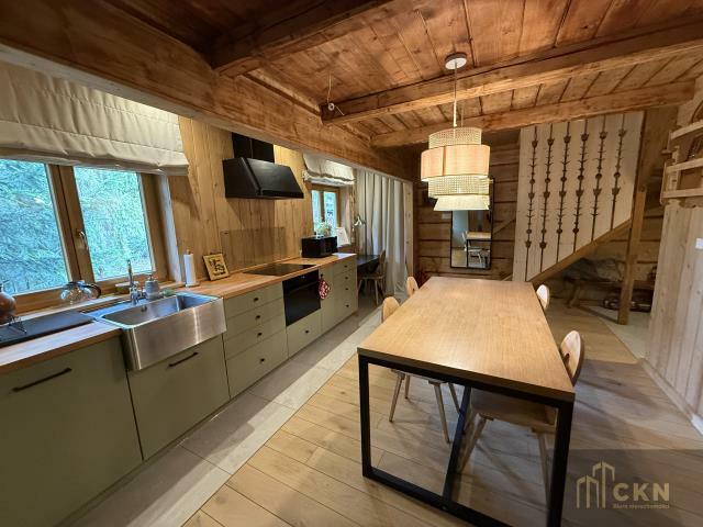 Dom Kacwin gm. Łapsze Niżne, Nadwodnia