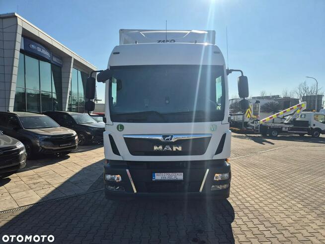 MAN TGM15.290 /SOLIDNY KONTENER / BEZWYPADKOWY/ E6/ WINDA/20 EUROPALET