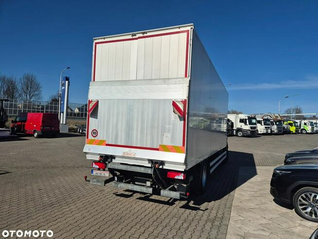 MAN TGM15.290 /SOLIDNY KONTENER / BEZWYPADKOWY/ E6/ WINDA/20 EUROPALET