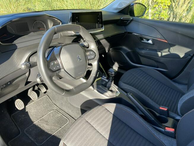 Peugeot 208 Zadbany z oryginalnym niskim przebiegiem !!!