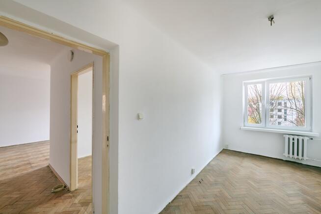 Przestronne mieszkanie z potencjałem na Azorach.