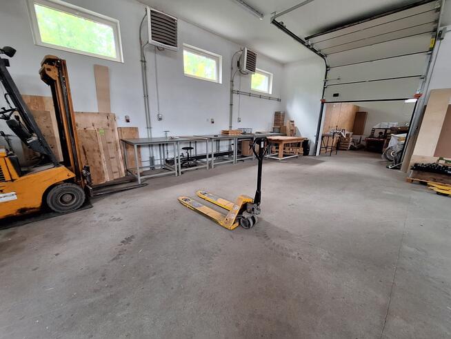 BUDYNEK PRODUKCYJNO-MAGAZYNOWY